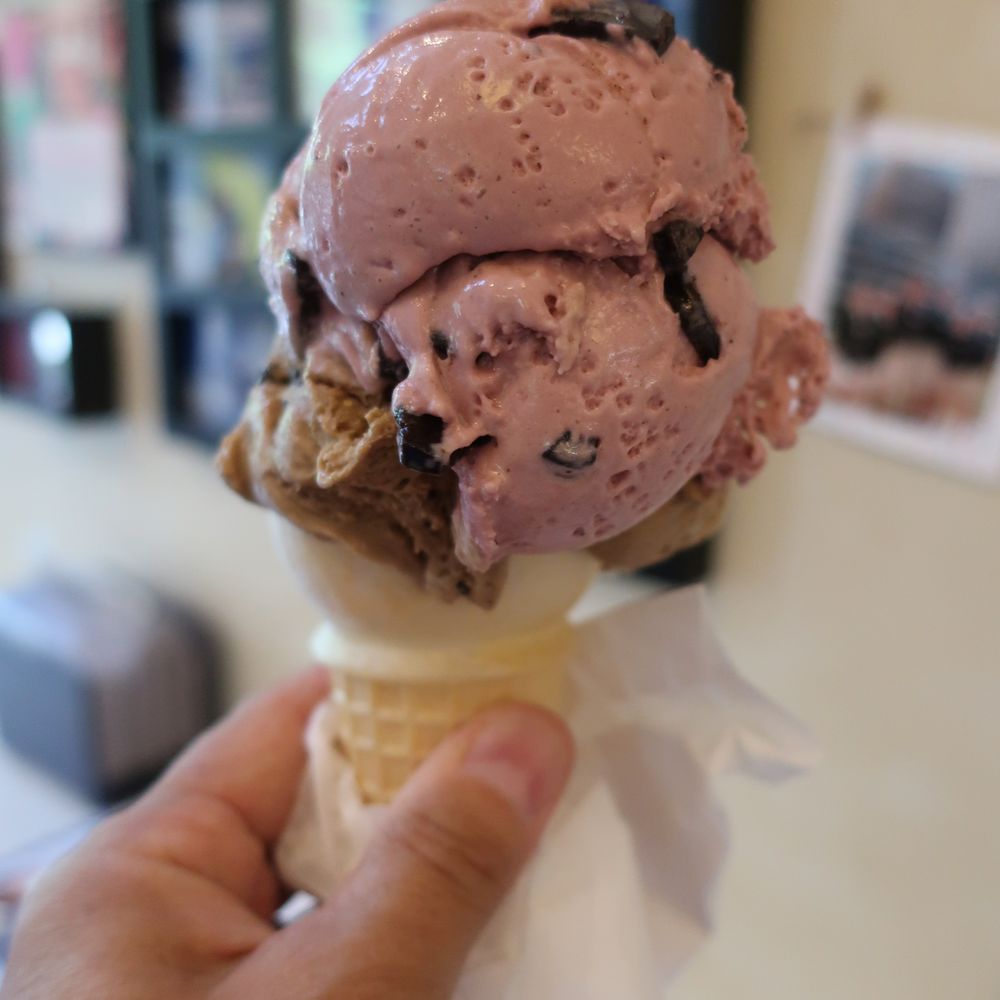 Cap’s Ice Cream - A generous double scoop of black raspberry chip and java chip. - Ice Cream & Frozen Yogurt Near Me - Mount Prospect, Illinois