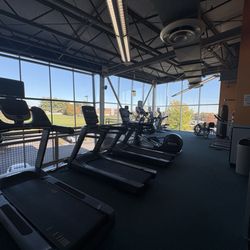 Genesis Health Clubs - Wellington Way - Upstairs cardio equipment