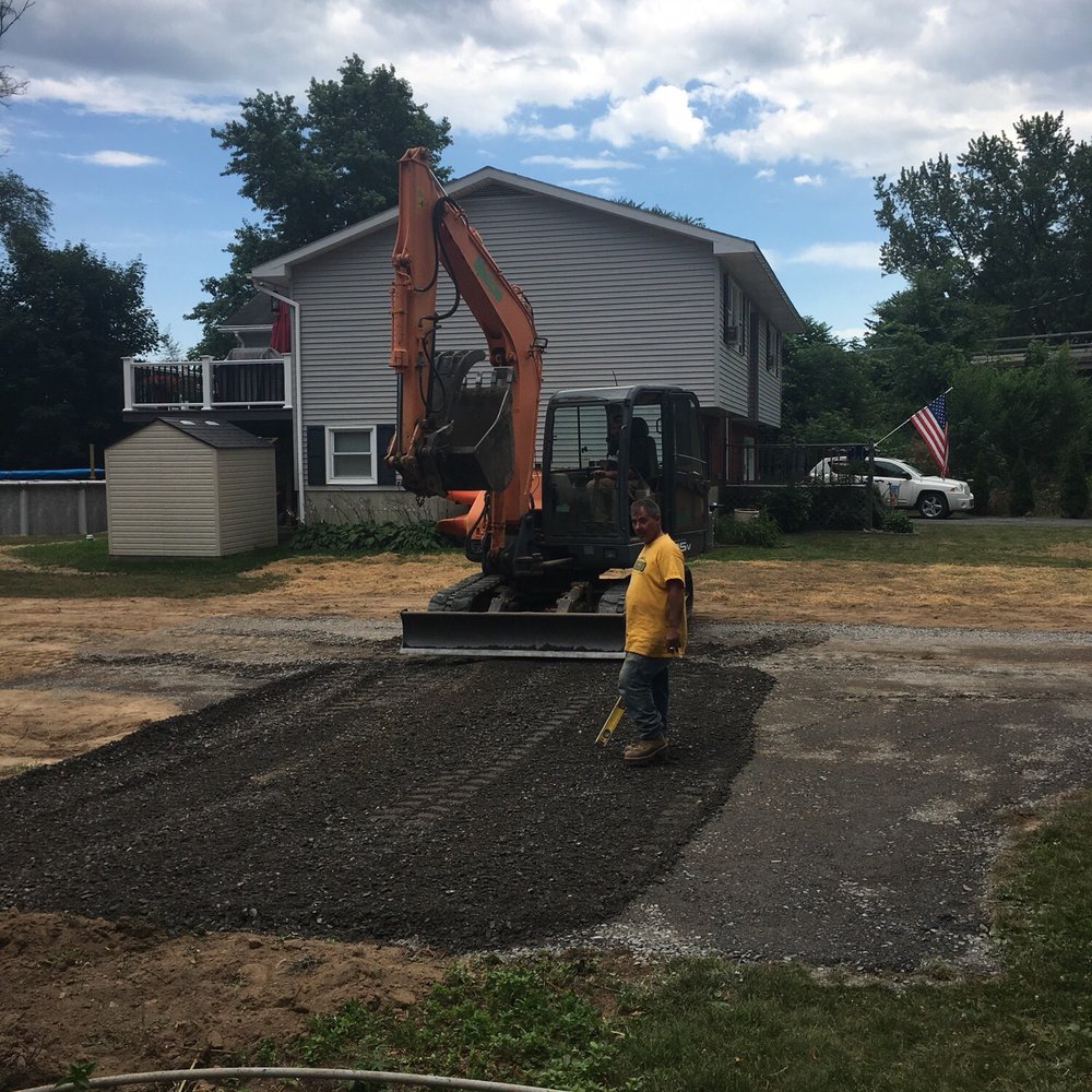 Maggio And Sons Land Development Company - Septic Services Near Me - Round Top, New York