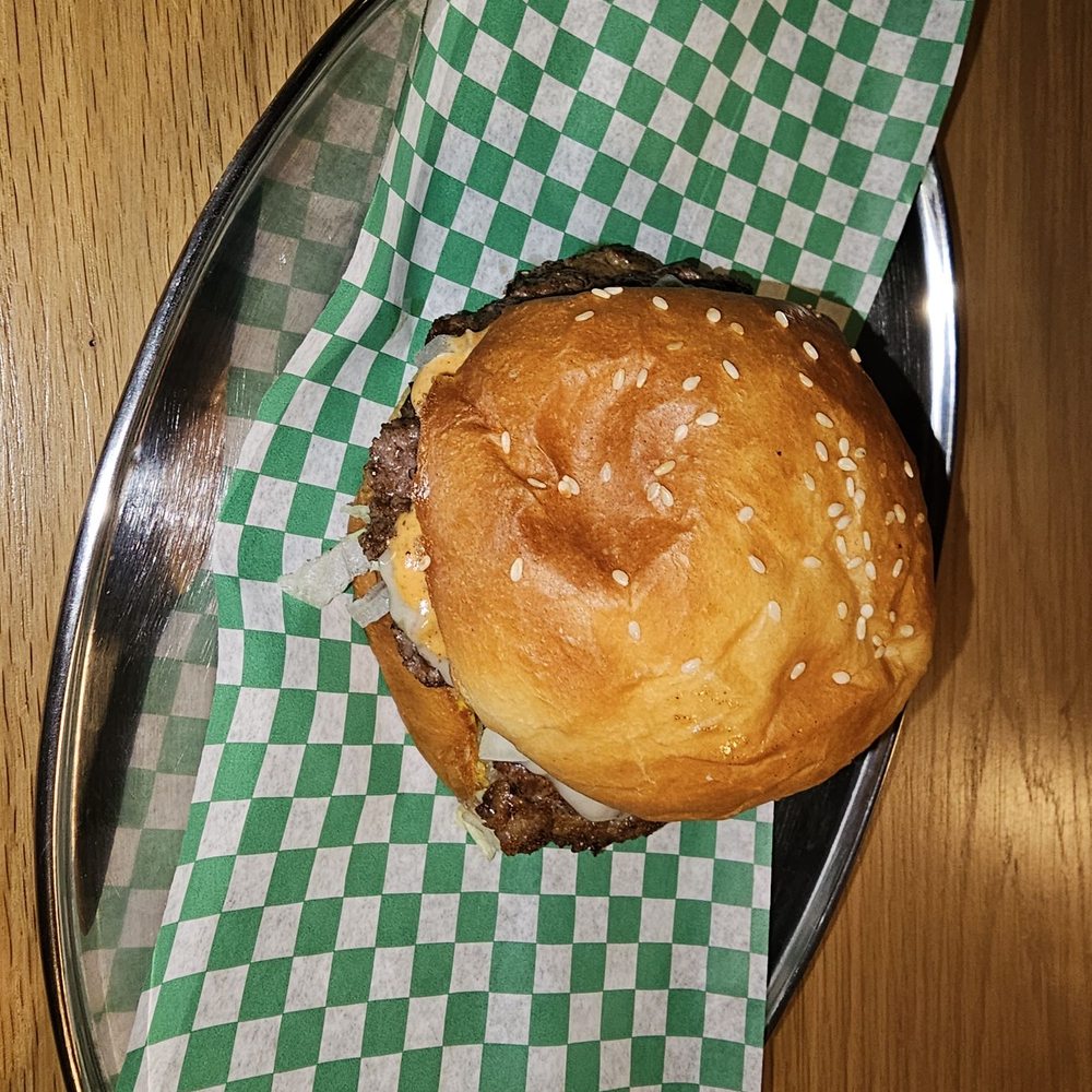 Brat Burger - one patty is a burger, the other is a brat. Delicious! Brat Burger - one patty is a burger, the other is a brat. Delicious!