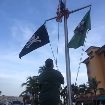 Flanigan's - Deerfield Beach - Respect! Manager came outside to fix the flag when it got caught. Love this. - Seafood Near Me - Deerfield Beach, Florida Flanigan's - Deerfield Beach - Respect! Manager came outside to fix the flag when it got caught. Love this. - Seafood Near Me - Deerfield Beach, Florida