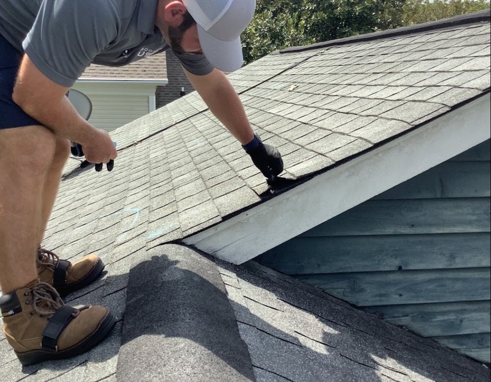 Slide of East Kingdom Roofing Huntsville