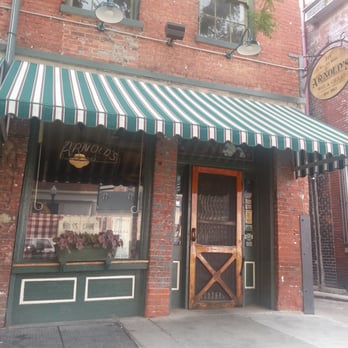 Arnolds Bar & Grill - Front door - Pubs Near Me - Cincinnati, Ohio