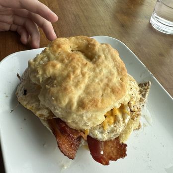 Ruby Slipper Baton Rouge - Cafes Near Me - Baton Rouge, Louisiana