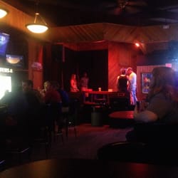 Rooster's Blues Bar - Yes there's beer pong and karaoke this Sunday