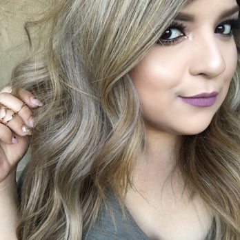 Salon Thrive - Hair by Raquel in natural light - Hair Salons Near Me - Santee, California Salon Thrive - Hair by Raquel in natural light - Hair Salons Near Me - Santee, California