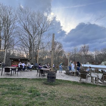 Cavender Creek Vineyards - Wineries Near Me - Dahlonega, Georgia Cavender Creek Vineyards - Wineries Near Me - Dahlonega, Georgia