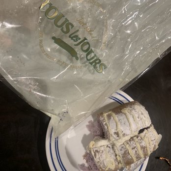 Tous Les Jours - Taro Cream Bread - Bakeries Near Me - Northridge, California Tous Les Jours - Taro Cream Bread - Bakeries Near Me - Northridge, California