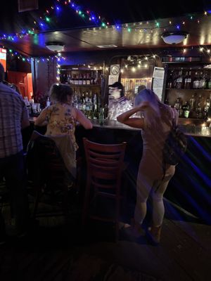 Apple Barrel Bar by null