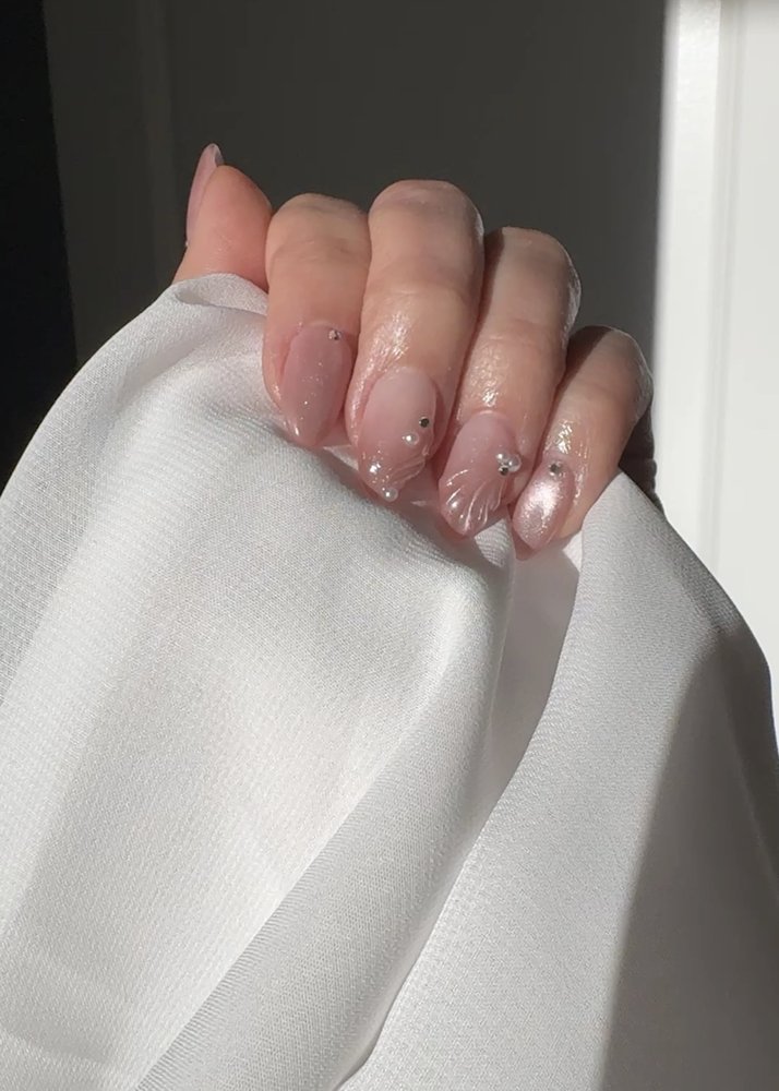 Gem N Gel Nails Logo