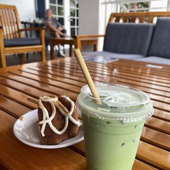 Gilbert's Coffee Bar - Sunset Bay - Banana bread and blueberry matcha - Coffee & Tea Near Me - Stuart, Florida