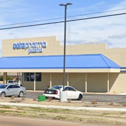 Octapharma Plasma - Octapharma Plasma Donation Center Memphis TN - 
PLASMA CENTER ADDRESS:
4212 Elvis Presley Blvd
Memphis, TN 38116