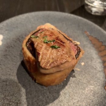 Gordon Ramsay Hell's Kitchen - Beef Wellington - Steakhouses Near Me - Stateline, Nevada