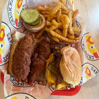 Dave's Hot Chicken - Chicken Shop Near Me - Temecula, California