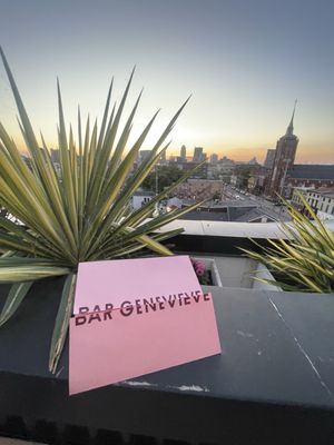 Bar Genevieve by null