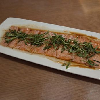 Momosan - Hot oil fish carpaccio - Ramen Near Me - Ledyard, Connecticut