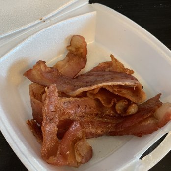 Huckleberry’s - American Near Me - Clovis, California