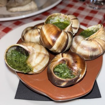 Chez Fernand - Escargot - French Near Me - Paris, 75 Chez Fernand - Escargot - French Near Me - Paris, 75