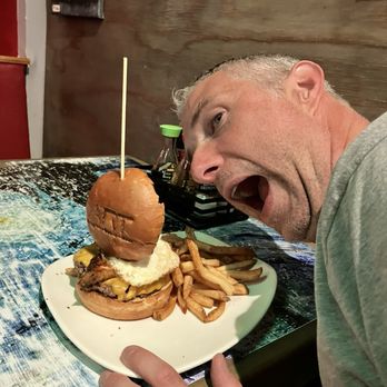 ART Burger Sushi Bar - Munch Burger - Sushi Bars Near Me - Myrtle Beach, South Carolina