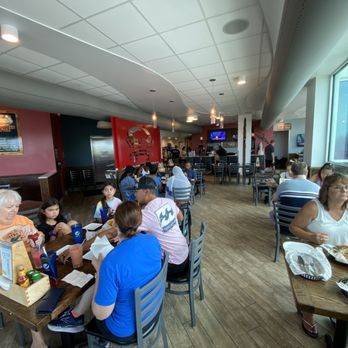 Crabby's Dockside - Seafood Near Me - Clearwater Beach, Florida