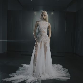 Vera Wang - Vera Wang Haute Couture Bridal 2023 - Bridal Near Me - Boston, Massachusetts