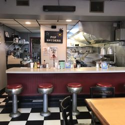 Pop Snyder's Lunch - Counter seating