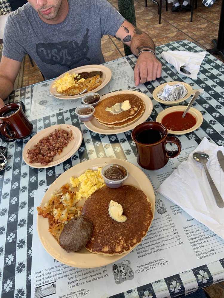 LONNIES DOWN HOME Updated August 2024 28 Photos & 40 Reviews 816