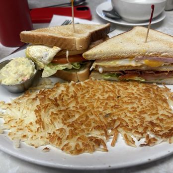 The Northern Cafe and Grill - Breakfast sandwich with hash browns - Cafes Near Me - Vancouver, British Columbia The Northern Cafe and Grill - Breakfast sandwich with hash browns - Cafes Near Me - Vancouver, British Columbia