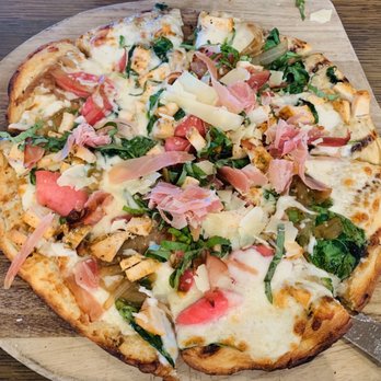 Bella Bru Cafe - Pizza with pears - Cafes Near Me - Sacramento, California Bella Bru Cafe - Pizza with pears - Cafes Near Me - Sacramento, California