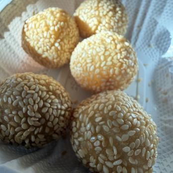 88 Bao Bao - Sesame balls - Asian Fusion Near Me - Vacaville, California 88 Bao Bao - Sesame balls - Asian Fusion Near Me - Vacaville, California