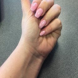 Metro Nails