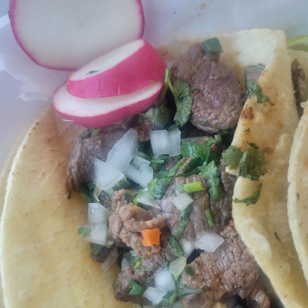 Rico Mac Taco - Steak (beef meat) tacos - Food Trucks Near Me - Bridgeport, Connecticut Rico Mac Taco - Steak (beef meat) tacos - Food Trucks Near Me - Bridgeport, Connecticut