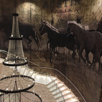 Archer Hotel Austin - Love this mural - Hotels Near Me - Austin, Texas Archer Hotel Austin - Love this mural - Hotels Near Me - Austin, Texas