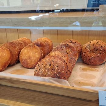 Paris Baguette - Patisserie/Cake Shop Near Me - Cypress, California Paris Baguette - Patisserie/Cake Shop Near Me - Cypress, California