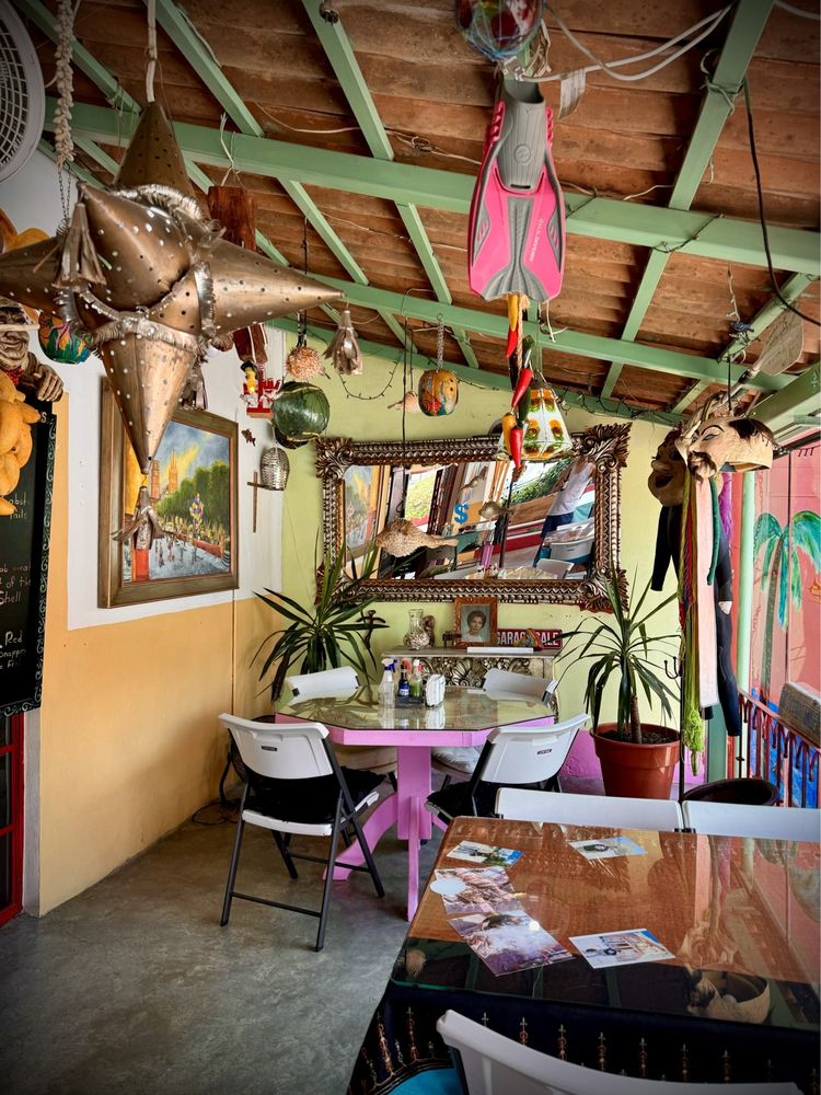 Mario's Mariscos