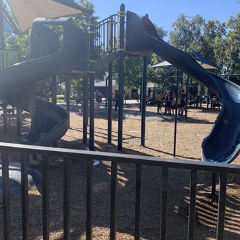 Lemon Park Spray Pool - Parks Near Me - Fullerton, California Lemon Park Spray Pool - Parks Near Me - Fullerton, California