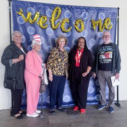 Altadena Arts Magnet - Read Across America spirit week
