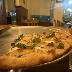 Fig Buona Pizza(10/10)