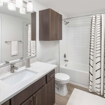 Camden Vanderbilt Apartments - Bathroom with gray quartz countertops at Camden Vanderbilt in Houston, Texas - Apartments Near Me - Houston, Texas Camden Vanderbilt Apartments - Bathroom with gray quartz countertops at Camden Vanderbilt in Houston, Texas - Apartments Near Me - Houston, Texas