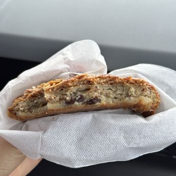 Station Mahalo - Chocolate almond croissant - Sandwiches Near Me - Montreal, Quebec Station Mahalo - Chocolate almond croissant - Sandwiches Near Me - Montreal, Quebec
