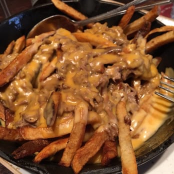 Red Cow North Loop - Beef poutine - New American Near Me - Minneapolis, Minnesota Red Cow North Loop - Beef poutine - New American Near Me - Minneapolis, Minnesota