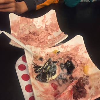 Class 302 Tea Cafe - What's left of the shaved ice. - Taiwanese Near Me - Irvine, California Class 302 Tea Cafe - What's left of the shaved ice. - Taiwanese Near Me - Irvine, California