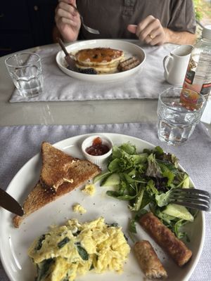 West End Inn by null