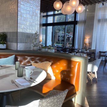 Marriott Dallas Uptown - The dining area is amazing - Hotels Near Me - Dallas, Texas Marriott Dallas Uptown - The dining area is amazing - Hotels Near Me - Dallas, Texas