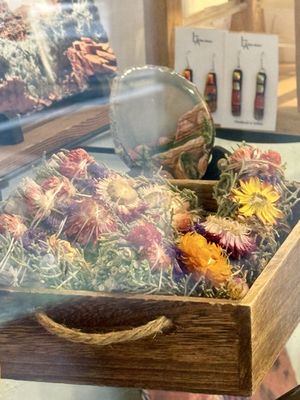 Hillside Sedona Shopping Center by null