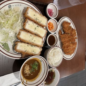 Yumee Katsu - Cheese cutlet n curry chicken katsu with curry on the side. - Korean Near Me - Castro Valley, California Yumee Katsu - Cheese cutlet n curry chicken katsu with curry on the side. - Korean Near Me - Castro Valley, California