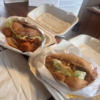 Steve's Chicken - Steve's spicy chicken sandwich and spicy moms chicken sandwich - Chicken Wings Near Me - Aiea, Hawaii Steve's Chicken - Steve's spicy chicken sandwich and spicy moms chicken sandwich - Chicken Wings Near Me - Aiea, Hawaii