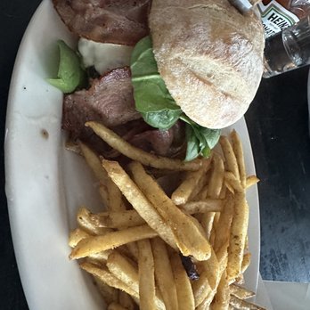 Dish Bistro - Bacon Bison Burger - Burgers Near Me - Mammoth Lakes, California