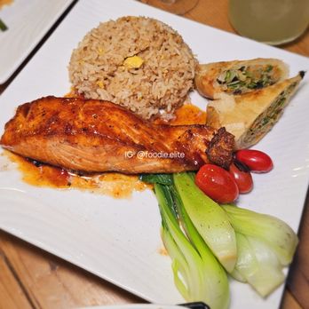 Wok In Duane - Salmon Lunch Special Daily $18 - Noodles Near Me - New York, New York Wok In Duane - Salmon Lunch Special Daily $18 - Noodles Near Me - New York, New York