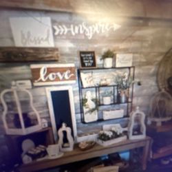 Star Light Candles & Gifts - Display
